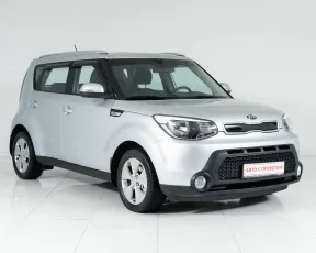 Kia  3