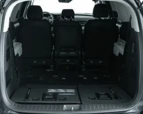 Kia  7