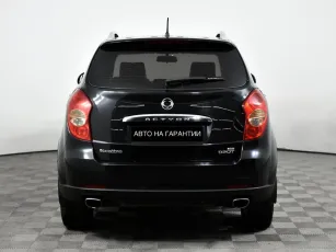 SsangYong  4