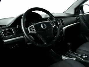 SsangYong  7