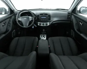 Hyundai  8