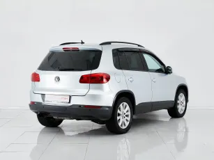 Volkswagen  4