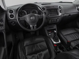 Volkswagen  9