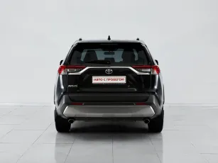 Toyota  6