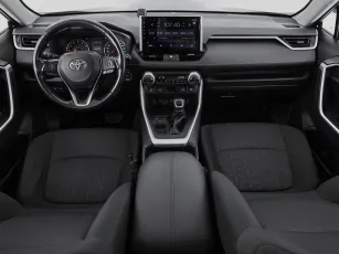 Toyota  8