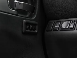 Nissan  21