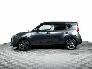Kia  3