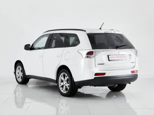Mitsubishi  5