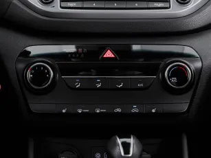Hyundai  13
