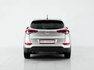 Hyundai  6
