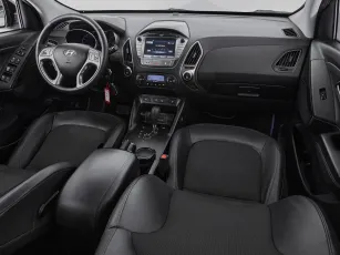 Hyundai  9