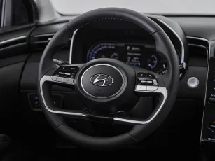 Hyundai  22