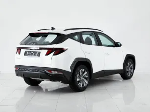 Hyundai  4