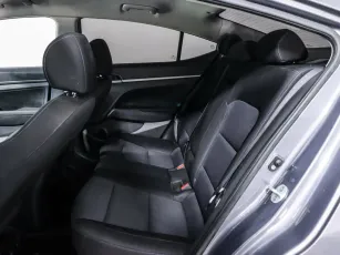 Hyundai  11