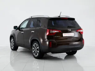 Kia  5