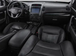 Kia  8