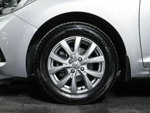 Hyundai  8