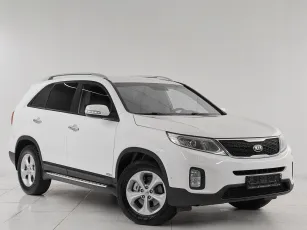 Kia  3
