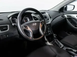 Hyundai  7