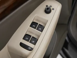 Audi  11