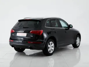 Audi  4