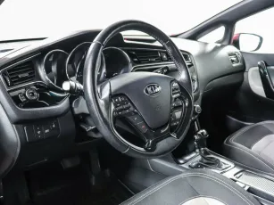 Kia  7