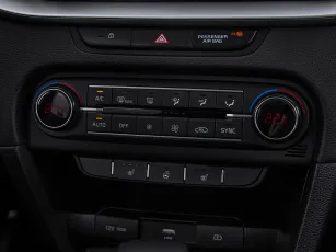 Kia  13