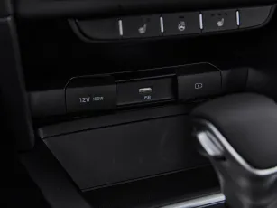 Kia  14