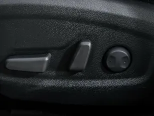 Kia  18