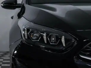 Kia  7
