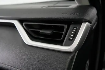 Toyota  21