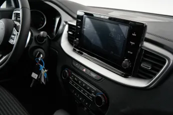 Kia  21