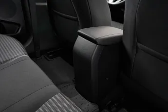 Kia  24