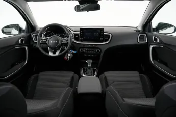 Kia  8