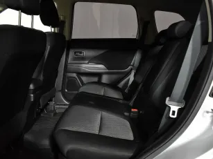 Mitsubishi  13