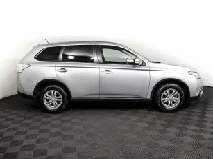 Mitsubishi  4