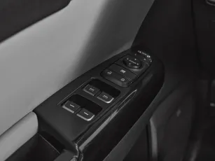 Kia  11