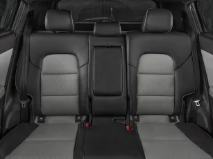 Kia  17