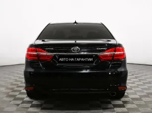 Toyota  6