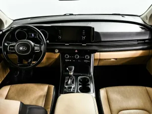 Kia  8