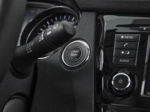Nissan  16