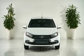 Lada (ВАЗ)  2