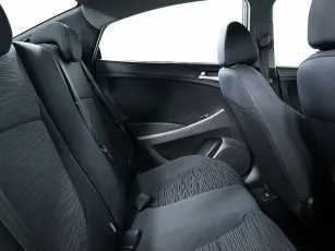 Hyundai  12