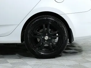 Hyundai  6