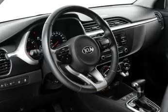 Kia  10