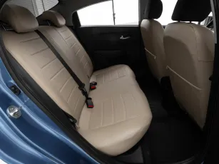 Kia  17