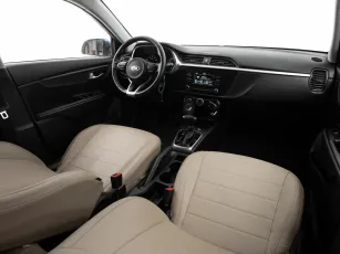 Kia  8