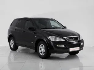 SsangYong  3