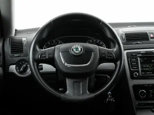 Skoda  15