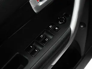 Kia  11